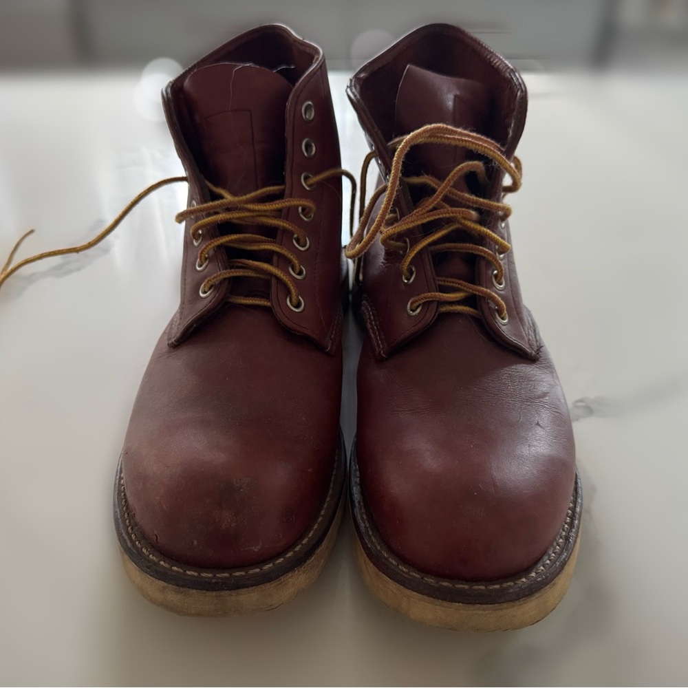 Redwing 9105 (discontinued) Round Toe 6" Work Boots Red Brown M10